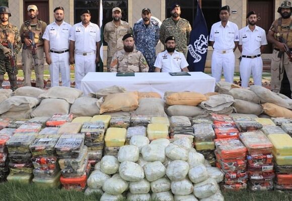 ANF Intensifies Crackdown on Drug Trafficking Near Educational Institutions and Across Pakistan 14 Arrested, Millions Worth of Narcotics Seized ANF Intensifies Crackdown on Drug Trafficking Near Educational Institutions and Across Pakistan: 14 Arrested, Millions Worth of Narcotics Seized