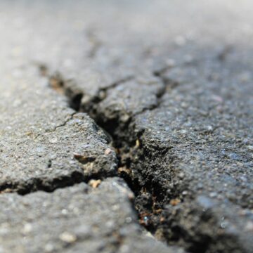 Karachi Records 57 Minor Quakes in June: Met Department Assures No Immediate Major Threat