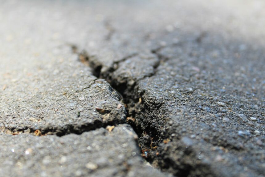 Karachi Records 57 Minor Quakes in June: Met Department Assures No Immediate Major Threat