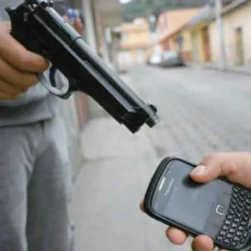 Six-Member Teen Gang Arrested for Street Crimes in Karachi