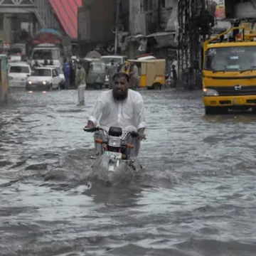 Munim Zafar Khan Warns of Monsoon Risks Due to KMC’s Negligence