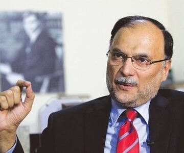 Ahsan Iqbal Calls for Agricultural Revival to Boost Pakistan’s Economy