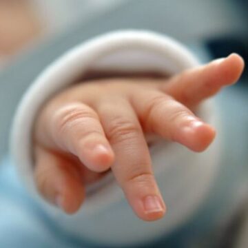 Karachi Driver’s Family Welcomes Five Premature Babies via C-Section