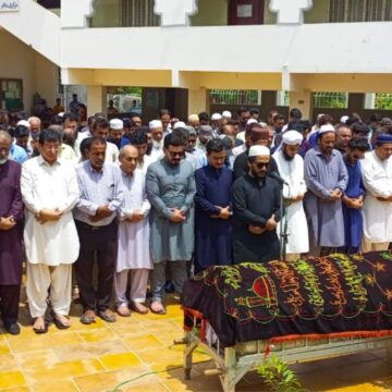 MQM-P Leaders Pay Respects at Farid Ahmed’s Funeral in Karachi