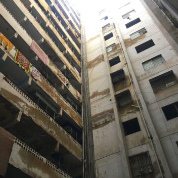 Thousands at Risk as Karachi Declares 43 Buildings In Gulistan-E-Johar Unsafe