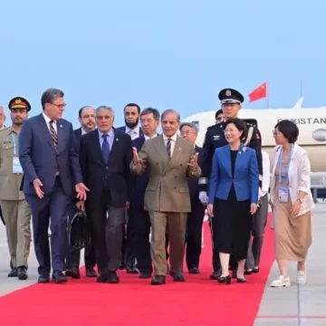 Pakistan’s PM Shehbaz Joins World Leaders at SCO Summit in Tianjin