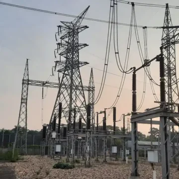 Karachi Blackout Crisis: 280 K-Electric Feeders Shut Down Amid Heavy Rains