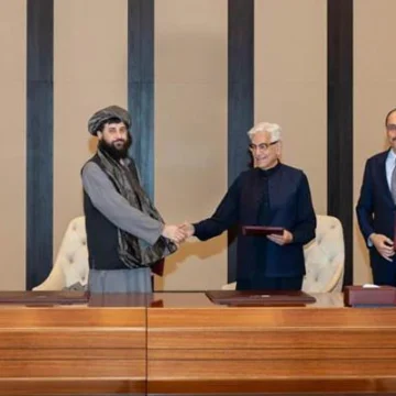 Pakistan and Afghanistan agree to immediate ceasefire