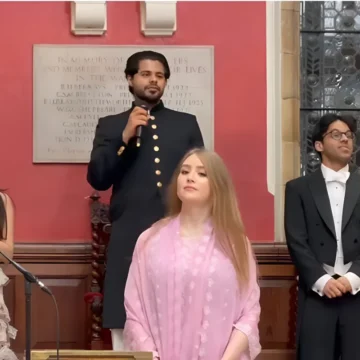 Pakistani Students Win Oxford University Pakistan–India Debate by Two-Thirds Majority