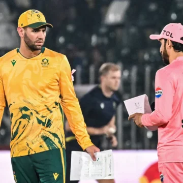 Pakistan outclass South Africa in 2nd T20