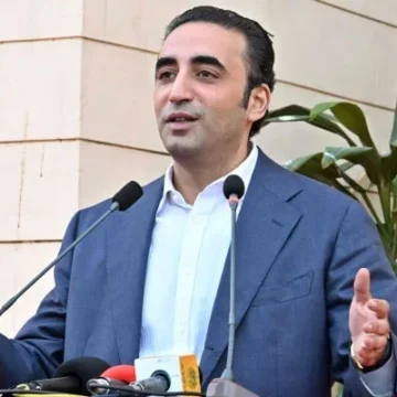 Bilawal Bhutto Calls on PTI to Abandon Extremism for Better Politics