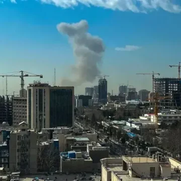 2812561370fcc39 US and Israel Strike Iran: Conflict Escalates Across Region