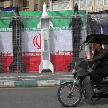Iran Fires Missiles as Israel Intensifies Strikes; War Escalates Across Region