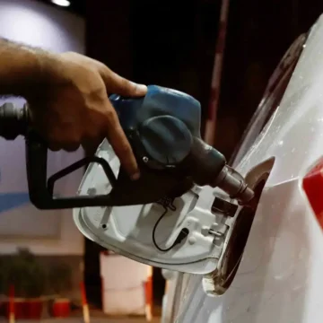 Govt May Unfreeze Fuel Prices as Global Oil Surge Intensifies