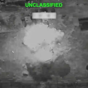 3010493945ae5de US Launches ‘Heavy Wave’ of Retaliatory Strikes on Iran After Attack on Bases