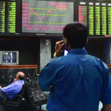 image-101740345119-0-640x480 (1) Pakistan Stock Market Tumbles as Rising US-Iran Tensions Trigger Investor Panic