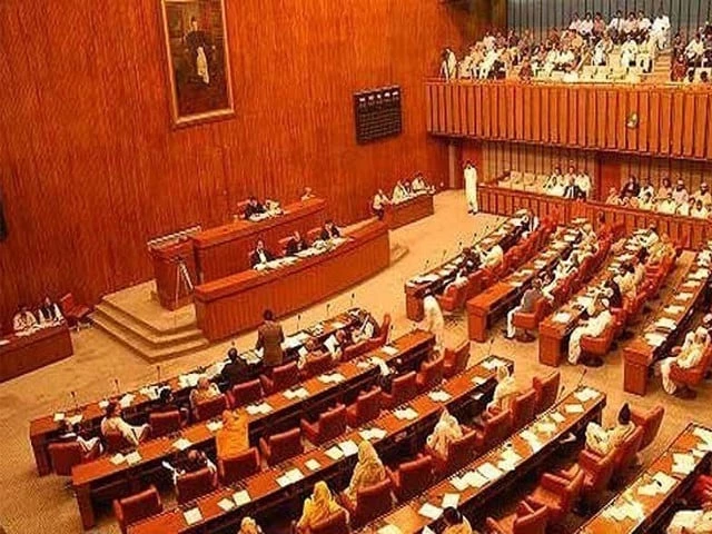 Imran Khan Treatment Row Heats Up in Senate as Govt, PTI Clash Over SC Order