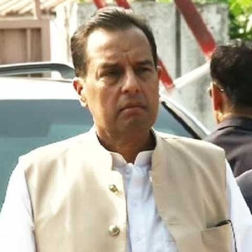 2090246-captainsafdarxx-1572496944-640x480 Safdar Steps Up Campaign Against Pro-Govt Lawyers’ Group