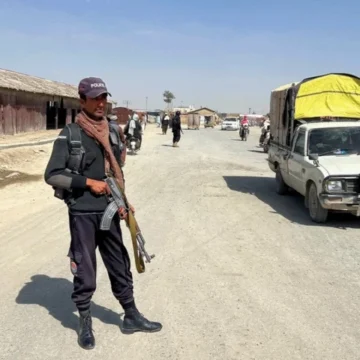 balochistan1790425856-0-640x480 One Killed, Two Wounded as Gunmen Abduct 12 Workers in Duki